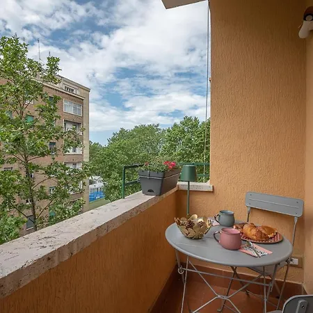 Apartment Sweeties San Giovanni Rome